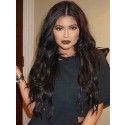 Perruque Attirante Ondulée Lace Front Cheveux Naturels De Style Kylie Jenner
