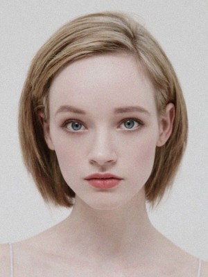 Perruque Lisse Lace Front Cheveux Naturels Marquante